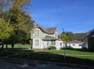 302 Center Ave, Decorah, IA 52101