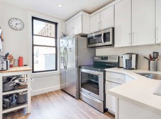 30-09 Broadway #2F, Astoria, NY 11106