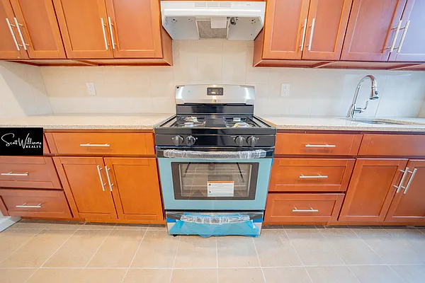 Rented by Scott Williams Realty LLC | media 3