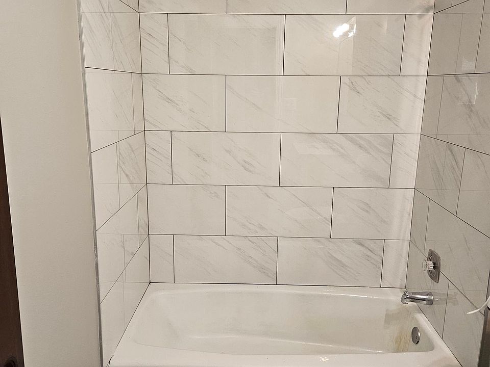 1st image of 7913 S 83rd Ave APT 3S