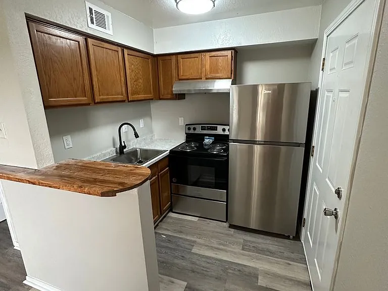 1730 E 67th St #K-303 — Photo 1
