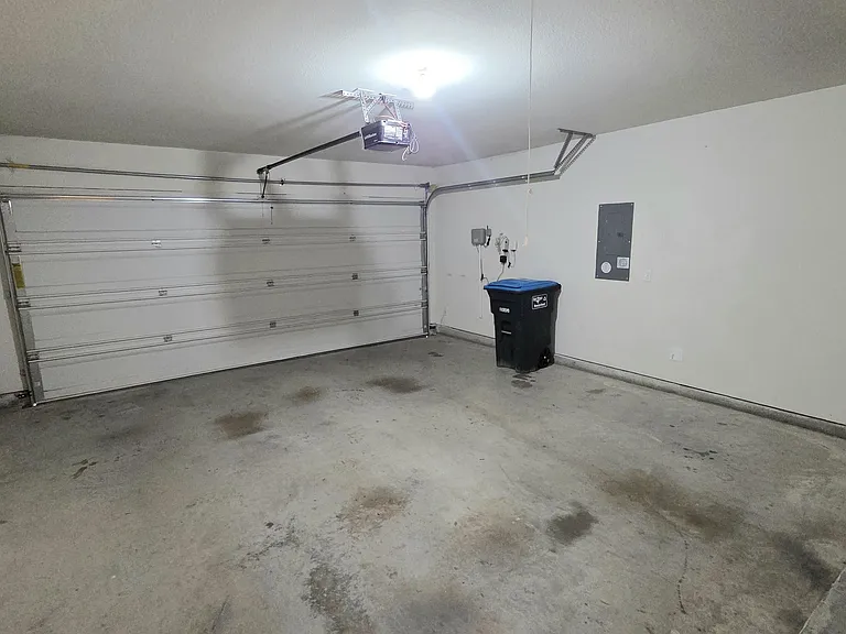 8433 Comanche Springs Dr — Photo 15