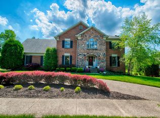 4504 Wolfspring Dr, Louisville, KY 40241
