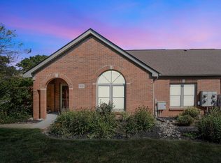 5829 Locbury Ln #R, Dublin, OH 43016