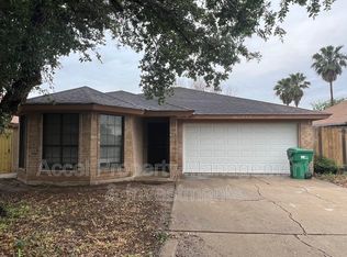 808 S Casa Rd, Pharr, TX 78577