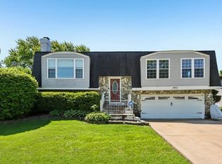 1931 Hollywood Ave, Hanover Park, IL 60133