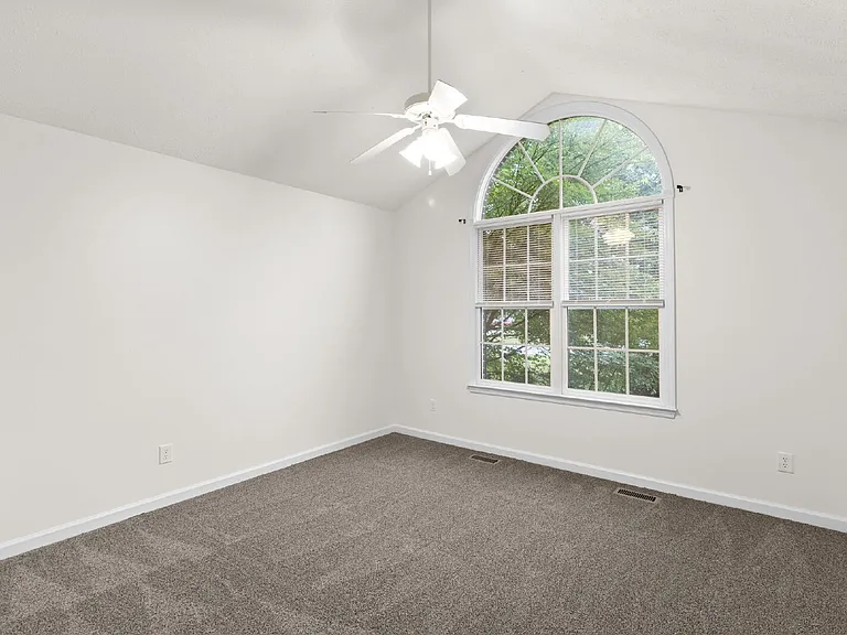 757 Stone Cross Dr — Photo 17