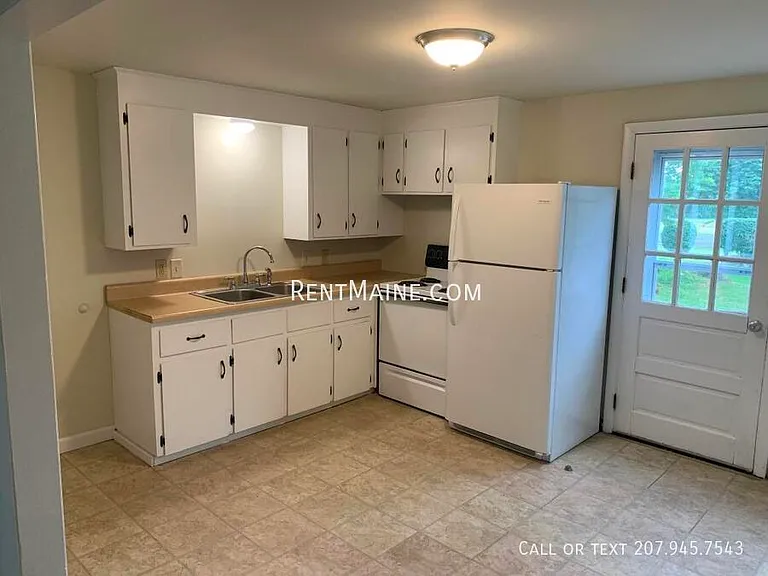 35 Yale St — Photo 2