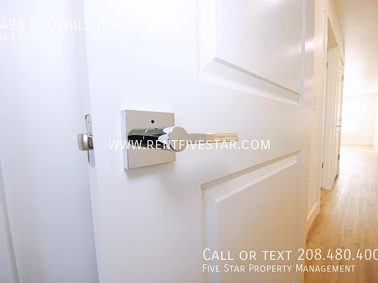 2498 Foothill Blvd #A — Photo 18