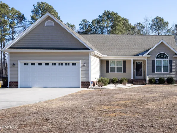 111 New Pine Lane, Clinton, NC 28328