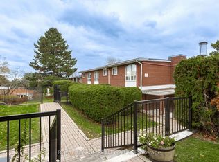25 Esterbrooke Ave #91, Toronto, ON M2J 2C5