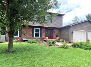 930 Rocky Ford Rd, Columbus, IN 47203