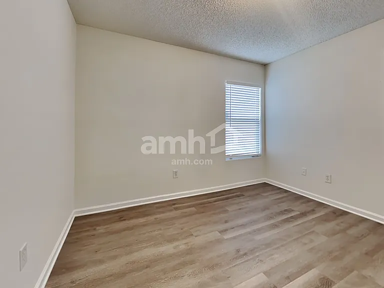2737 Taylor Hill Dr — Photo 17