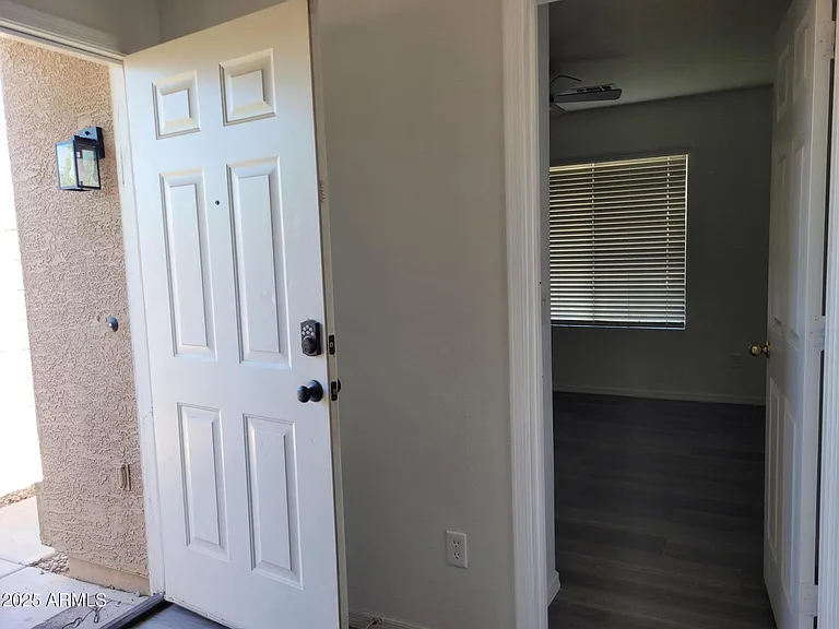 23321 W Pima St — Photo 2