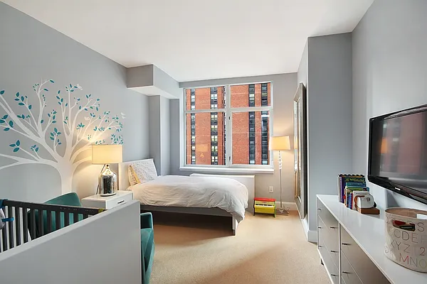 Sold by Corcoran | media 18