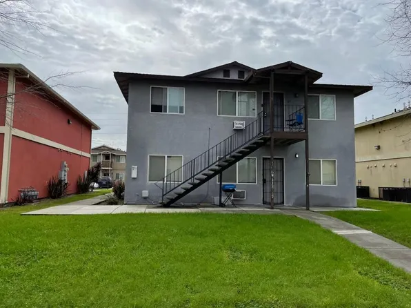 15 Coral Gables Ct, Sacramento, CA 95822