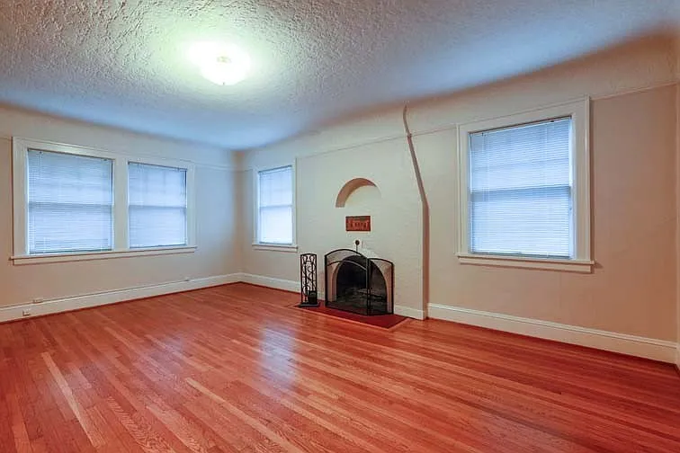 708 NW 20th Ave