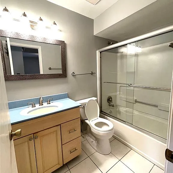 160 Lucerne Place Dr — Photo 8