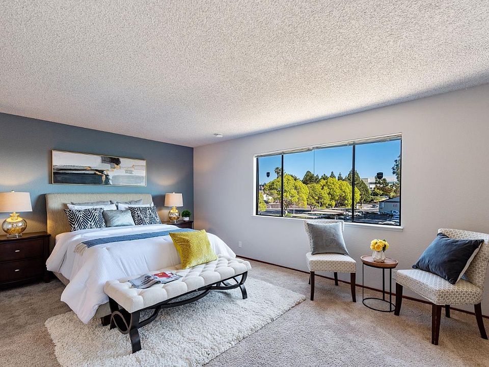 1st image of 109 Riverview Dr