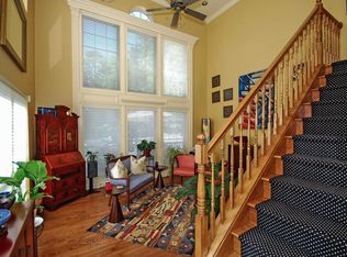 101 Well Sweep Rd, White House Station, NJ 08889