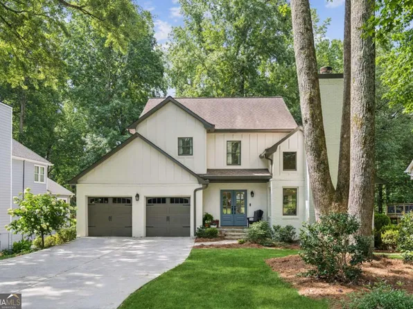 1033 Pine Grove Dr, Alpharetta, GA 30009