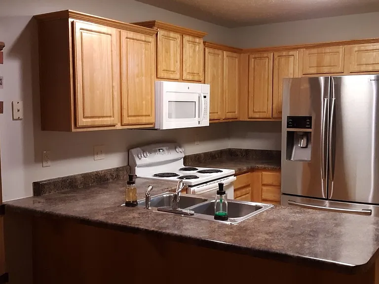 3902 S Timbercreek Ave — Photo 8