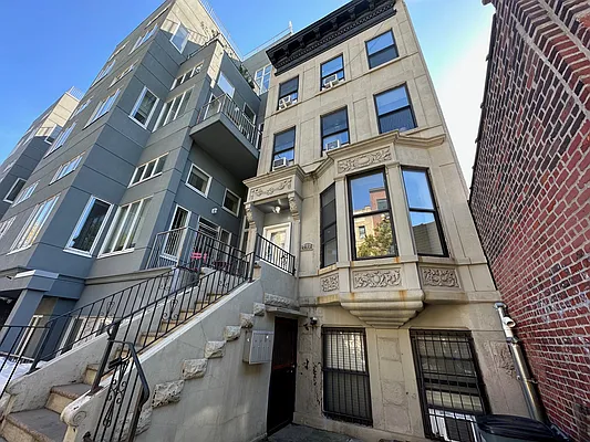 Rented by Premier Metro Realty Corp | media 8