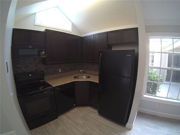 4th image of 1411 Farrindon Cir #0