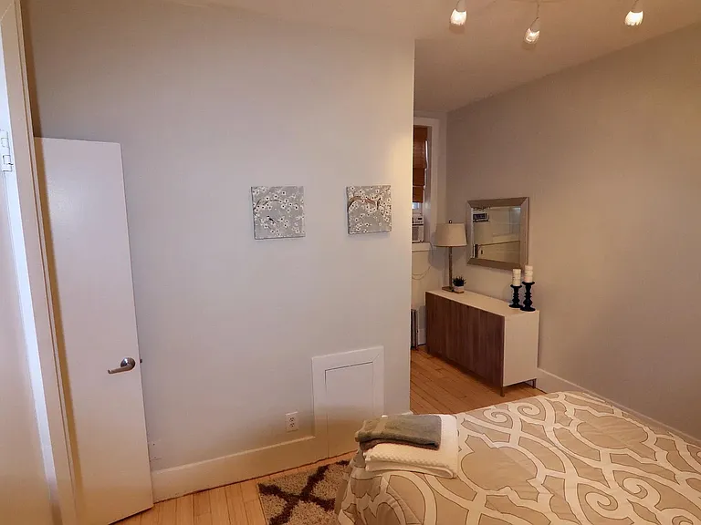 1741 S St NW #6 — Photo 8