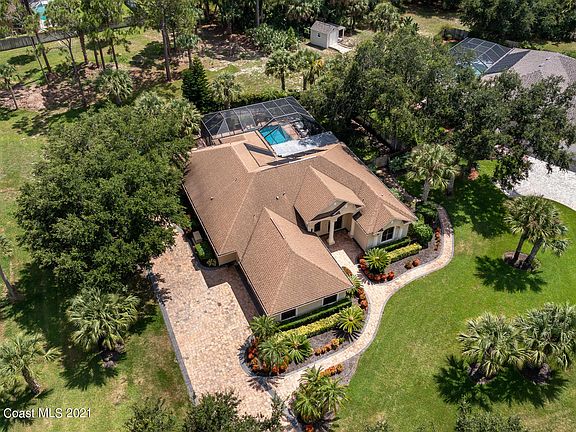 5th image of 370 Brightwater Dr SE