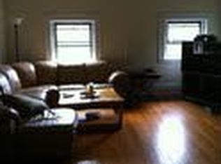 460 Beacon St, Boston, MA 02115