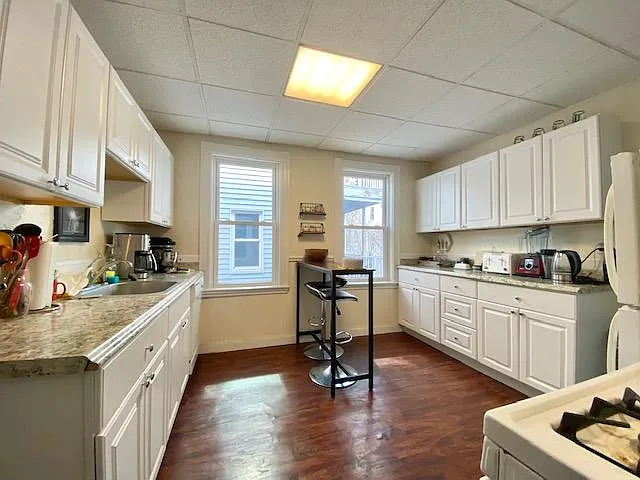 10 Athol St #2 — Photo 21