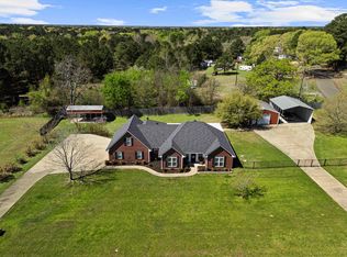 255 County Road 1130, Kilgore, TX 75662