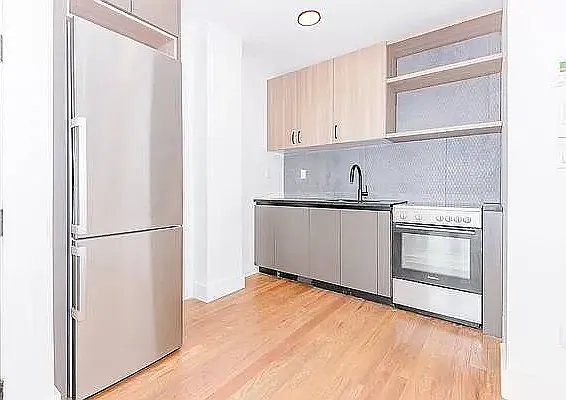 171 Linden Blvd #1 — Photo 3