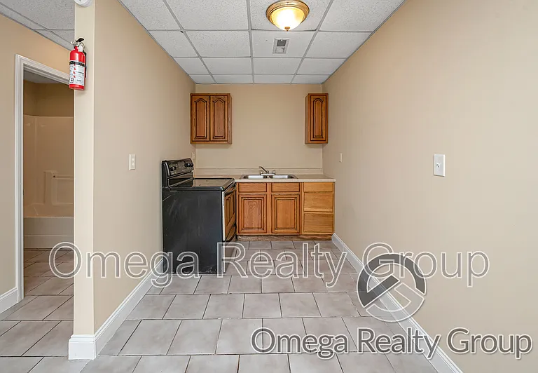 314 Percy St — Photo 13
