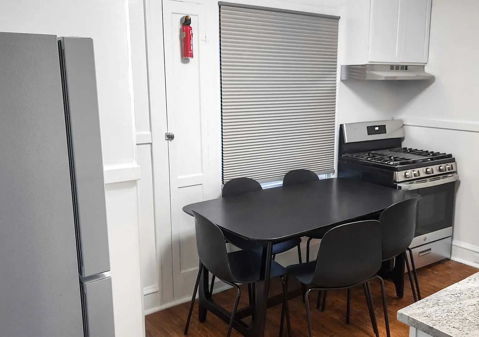 4 bed, 2.0 bath, 1750 sqft, $936 — Photo 3
