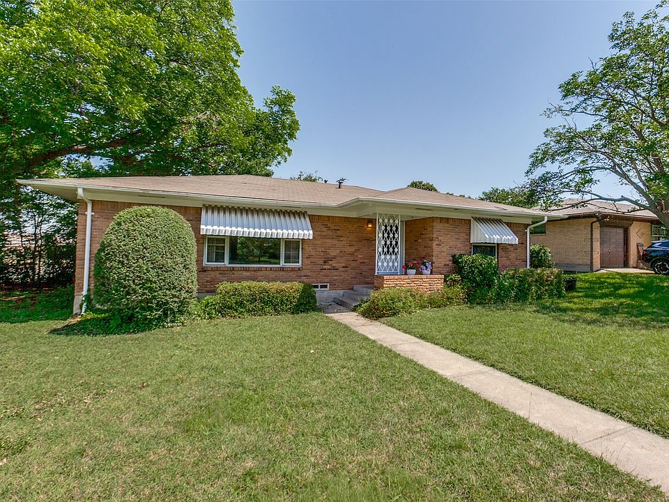 1st image of 301 Hillcrest Ave