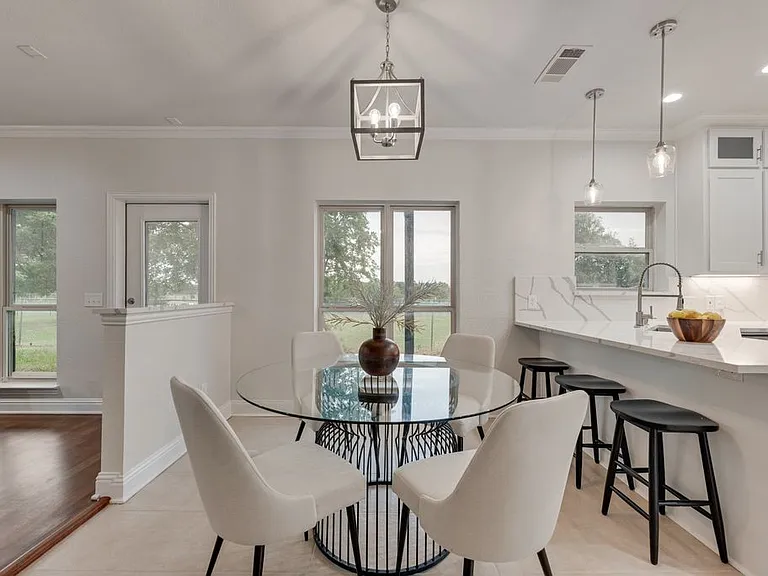 5855 County Road 408 — Photo 13