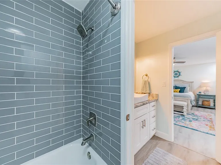 5004 Starfish Dr SE #F — Photo 16