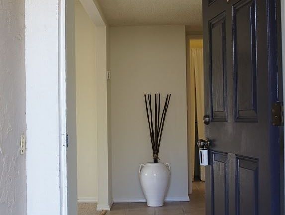 2nd image of 15104 Lynn Ave