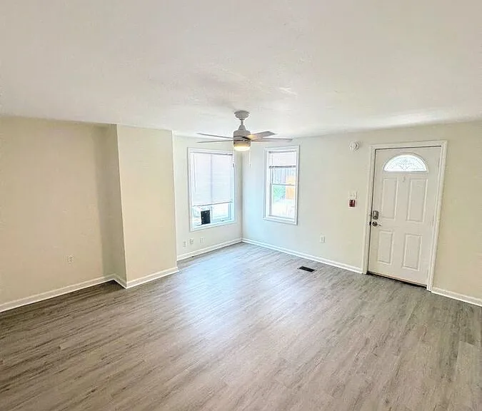 456 Delmar St #2 — Photo 24