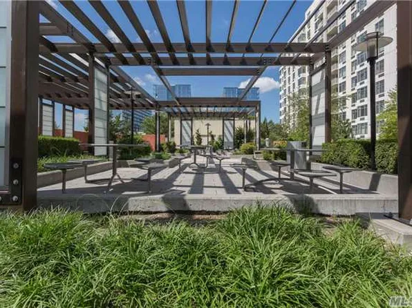 40-22 College Point Boulevard image 9 of 15