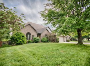 1211 W Beekman St, Springfield, MO 65810