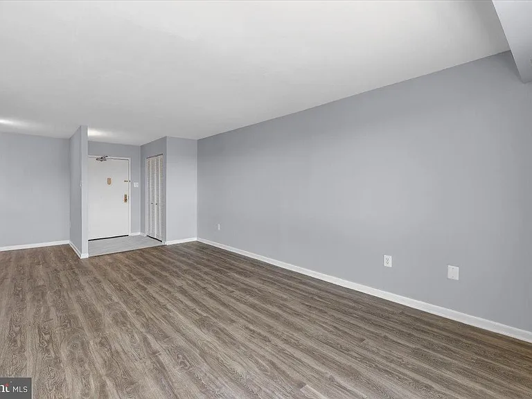 5300 Holmes Run Pkwy #1210 — Photo 15