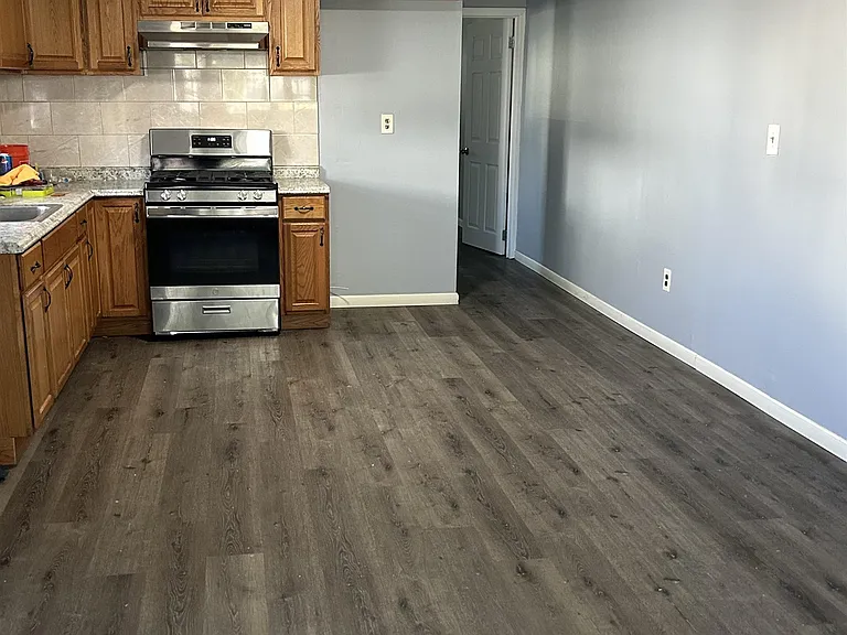 158 Greenville Ave #1A — Photo 2