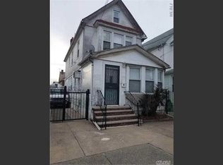 8838 184th Pl, Hollis, NY 11423