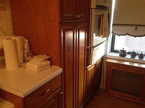 5th image of 2241 Plumb 1st St APT 6M