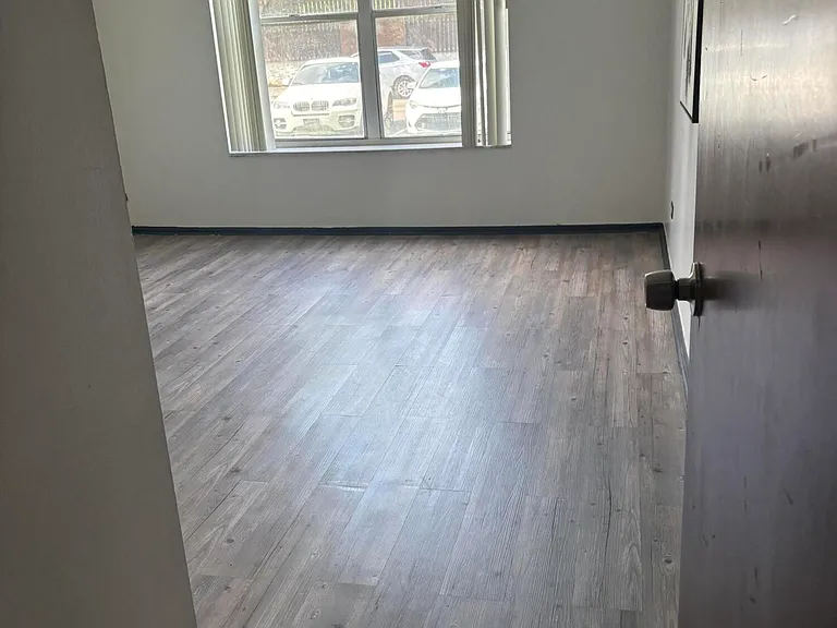 3660 Inverrary Dr #1B — Photo 26