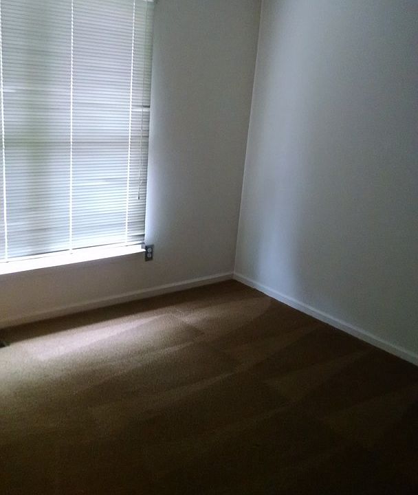 2nd image of 951 Odom Dr