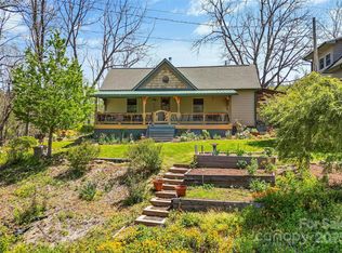 101 Garrison Rd, Mars Hill, NC 28754